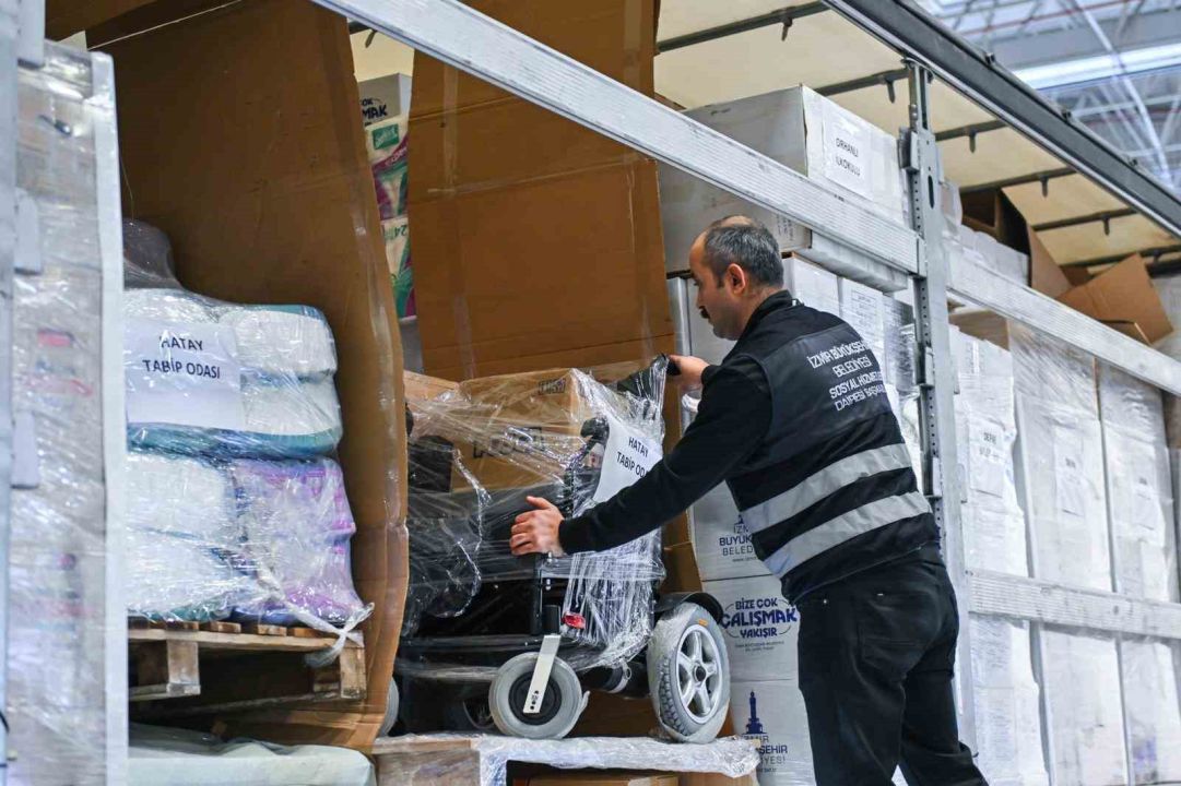 İzmir’den Hatay’a dayanışma köprüsü
