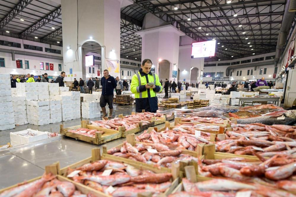 Su Ürünleri Halinde rekor: 51 bin tonla rekor kırıldı