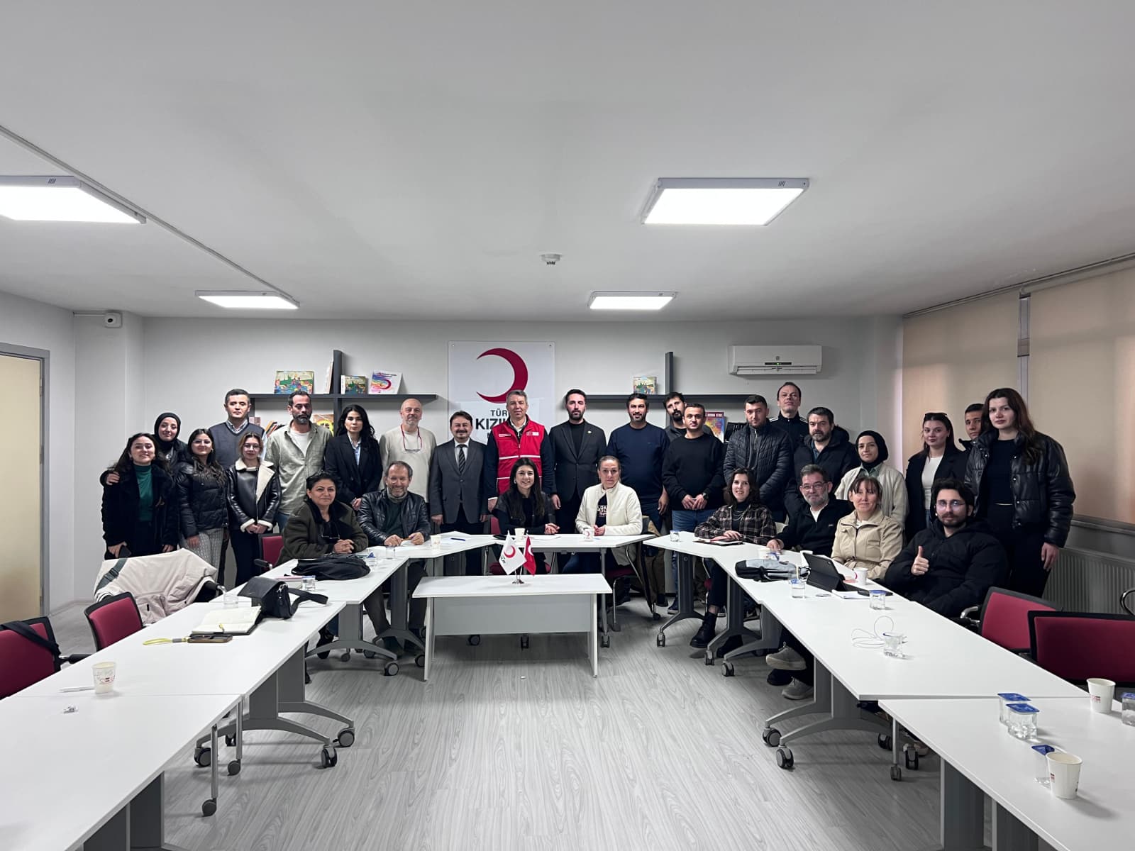 Manisa'da gazetecilere ücretsiz dron eğitimi