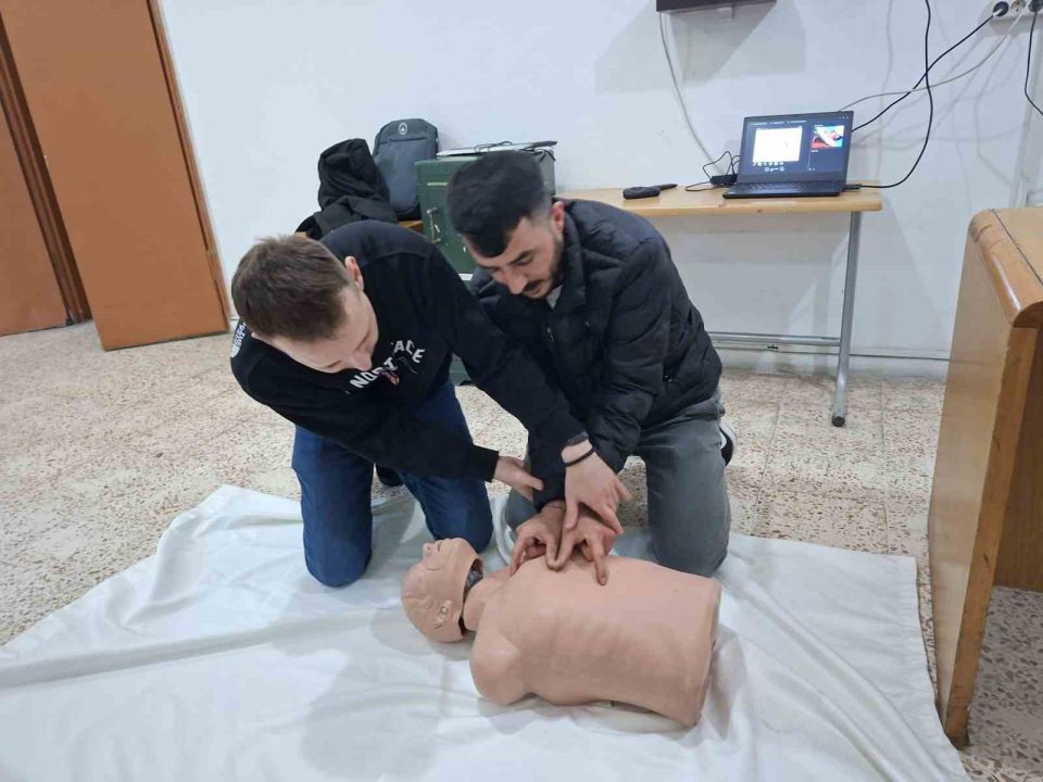 İlçede STK’lara yönelik ‘hayat kurtaran’ eğitimler başladı