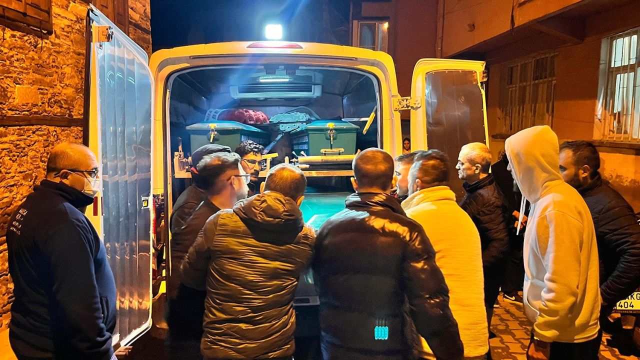 53 yaşındaki adam evinde ölü olarak bulundu