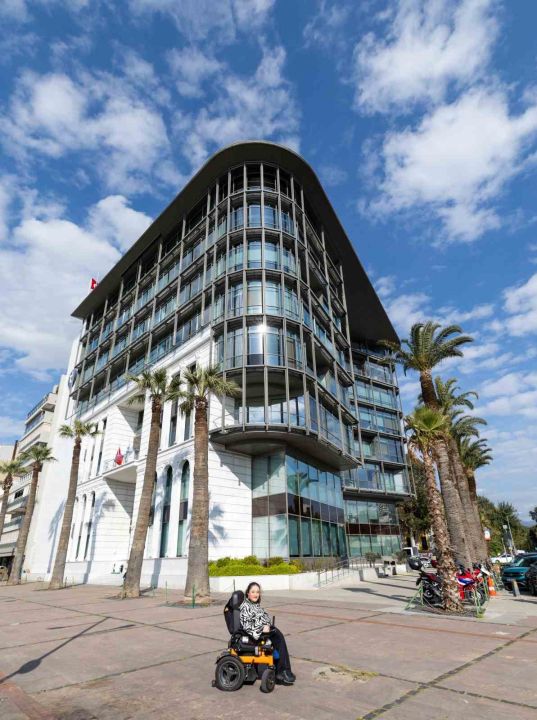 İzmir Ticaret Odası’na "kırmızı bayrak" gururu
