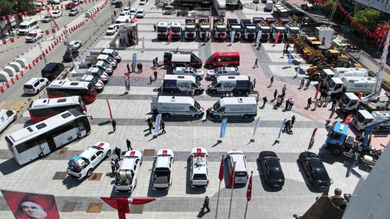 Manisa’ya 2 Milyar TL'den fazla yatırımla 376 yeni araç!