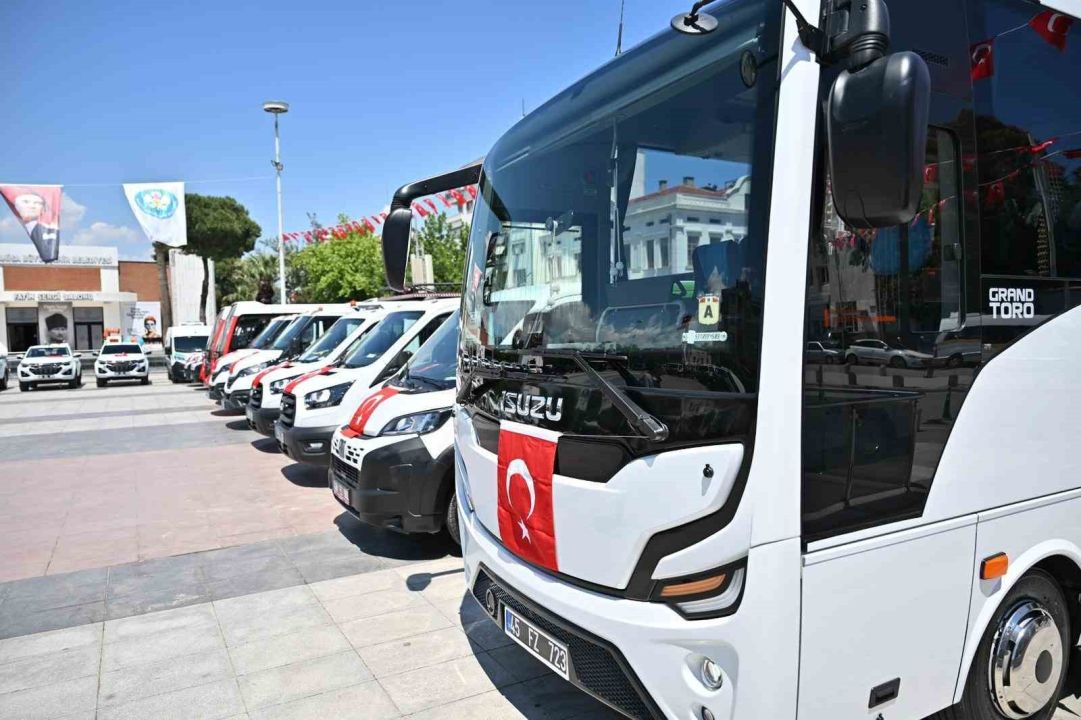 Manisa’ya 2 Milyar TL'den fazla yatırımla 376 yeni araç!