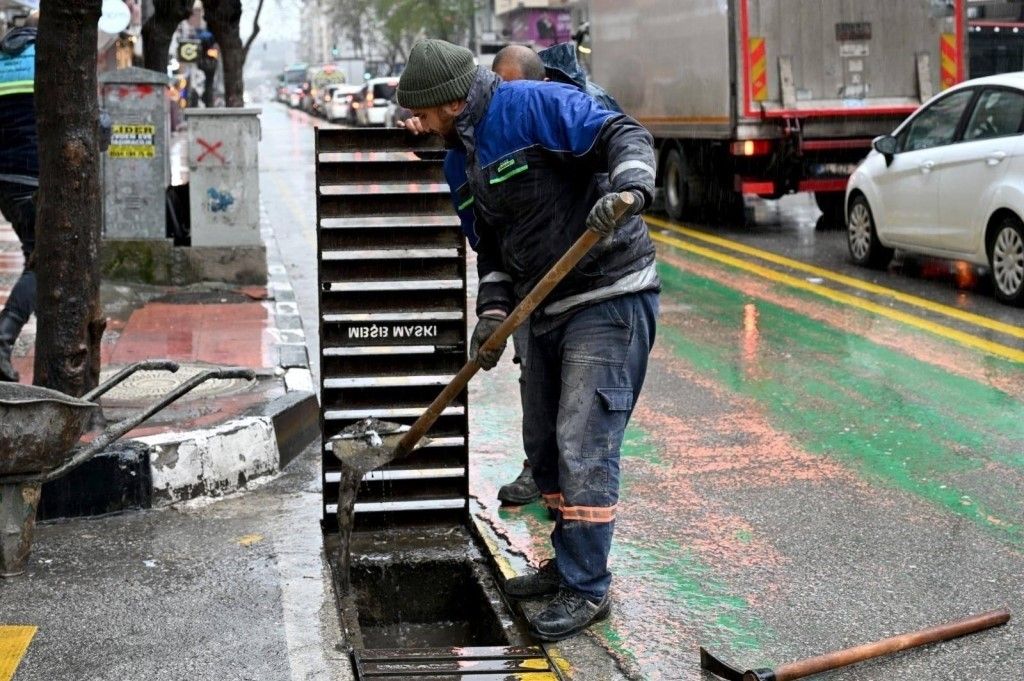 Manisa Büyükşehir Belediyesi bayramda ekipleriyle sahada olacak