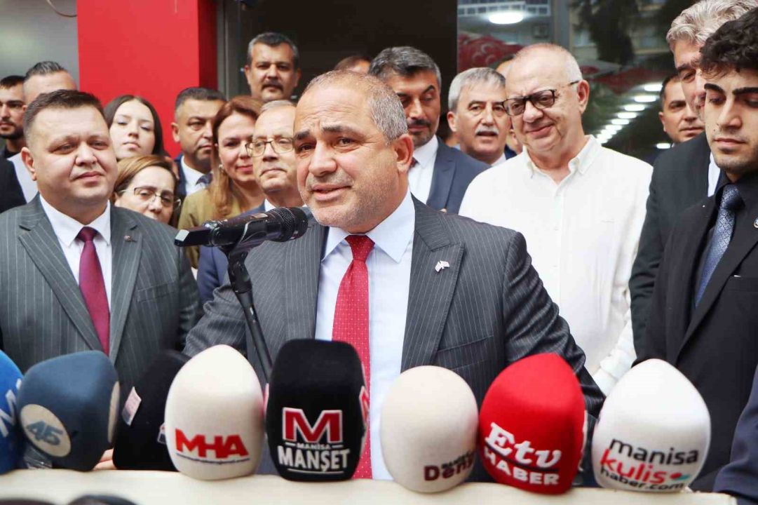MHP Manisa’da devir teslim töreni