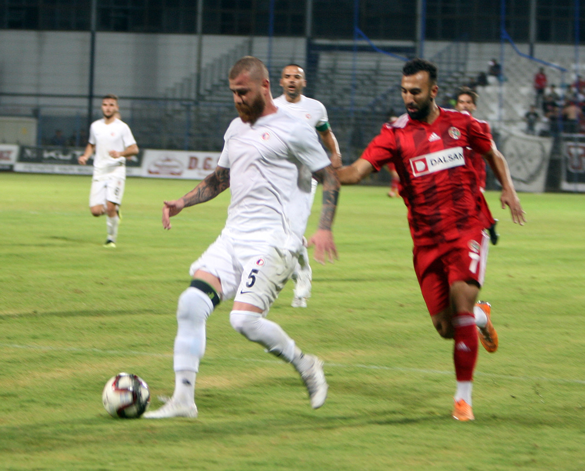 Turgutluspor dünyaları kaçırdı, liderliği kaybetti: 0-0