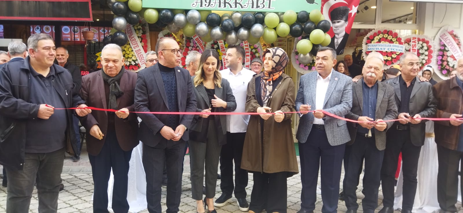 Raya Çocuk Ayakkabı Mağazası Turgutlu'da hizmete girdi
