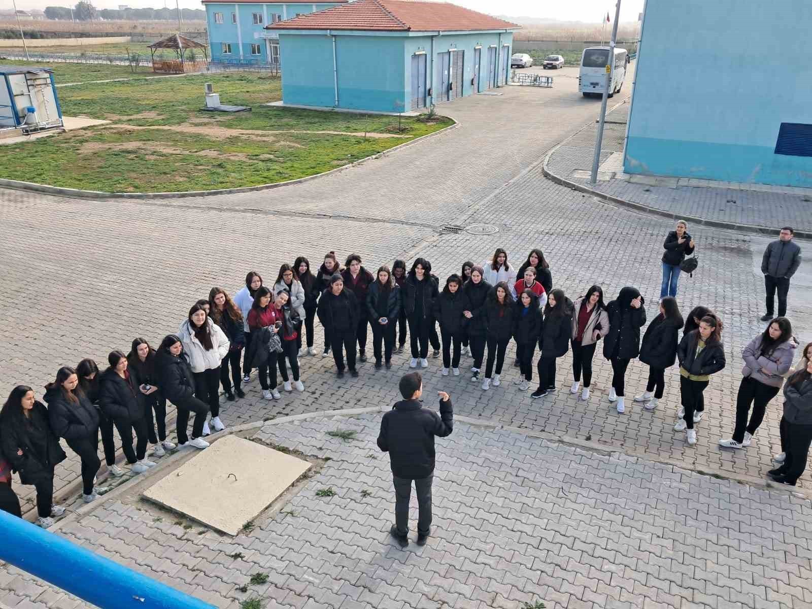 Manisa'da 554 öğrenci AAT'yi gezdi