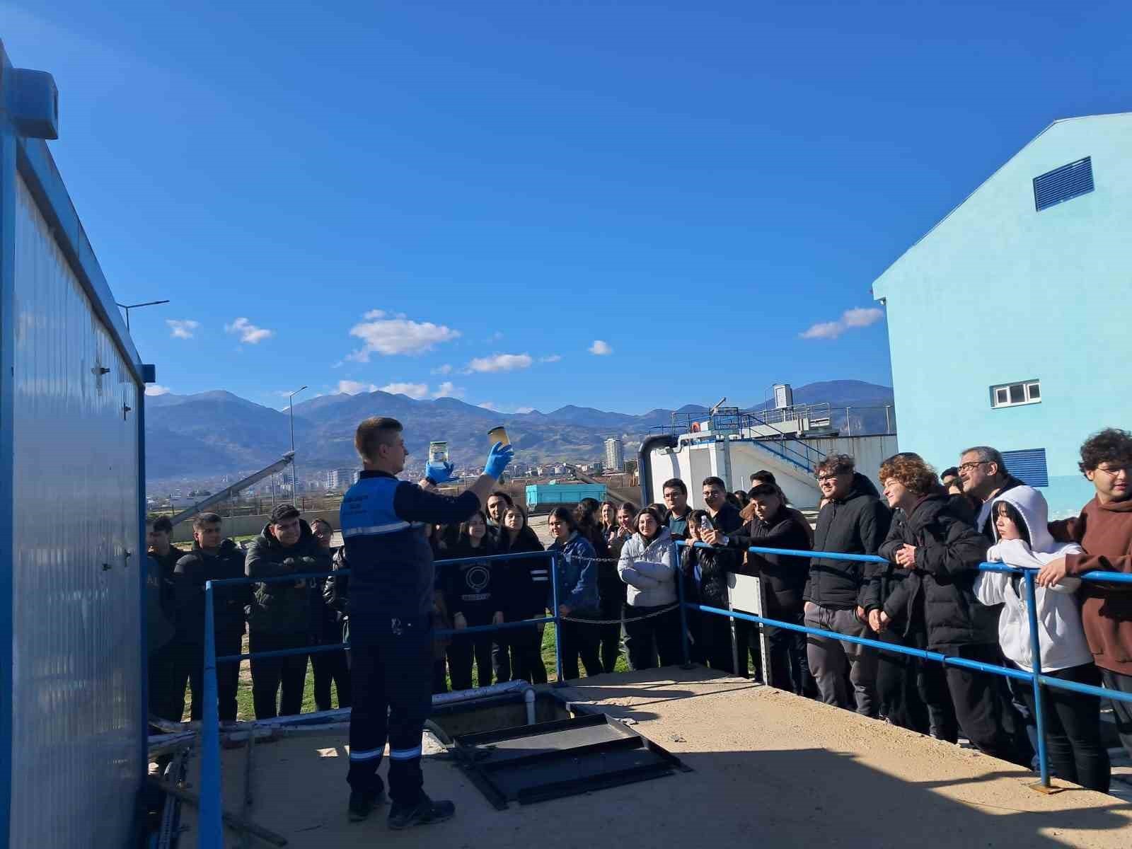 Manisa'da 554 öğrenci AAT'yi gezdi