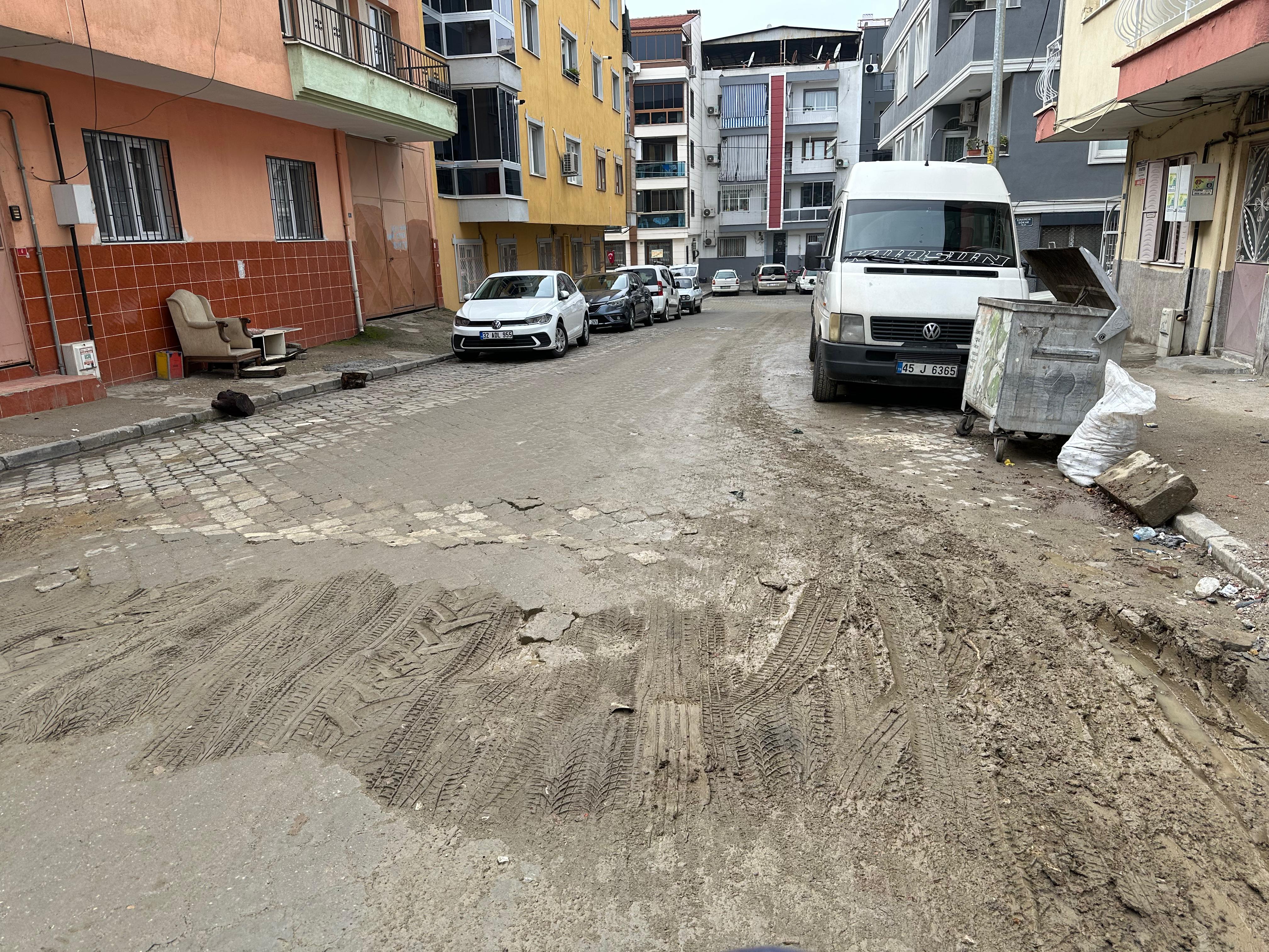 Turgutlu’nun yıllardır bitmeyen çilesi!