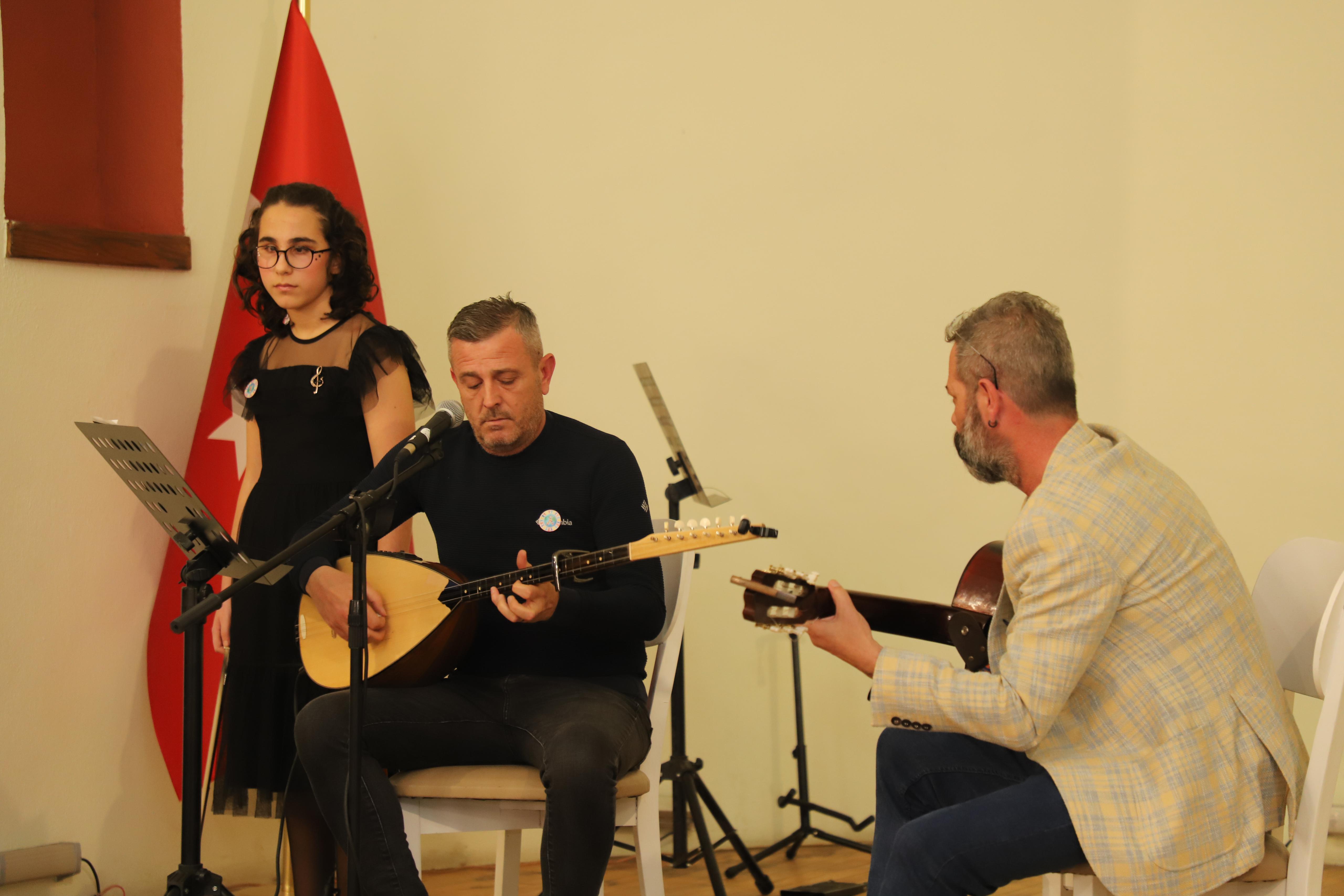 Turgutlu Belediyesinin 'Sevgi Konseri' Büyük Beğeni Topladı