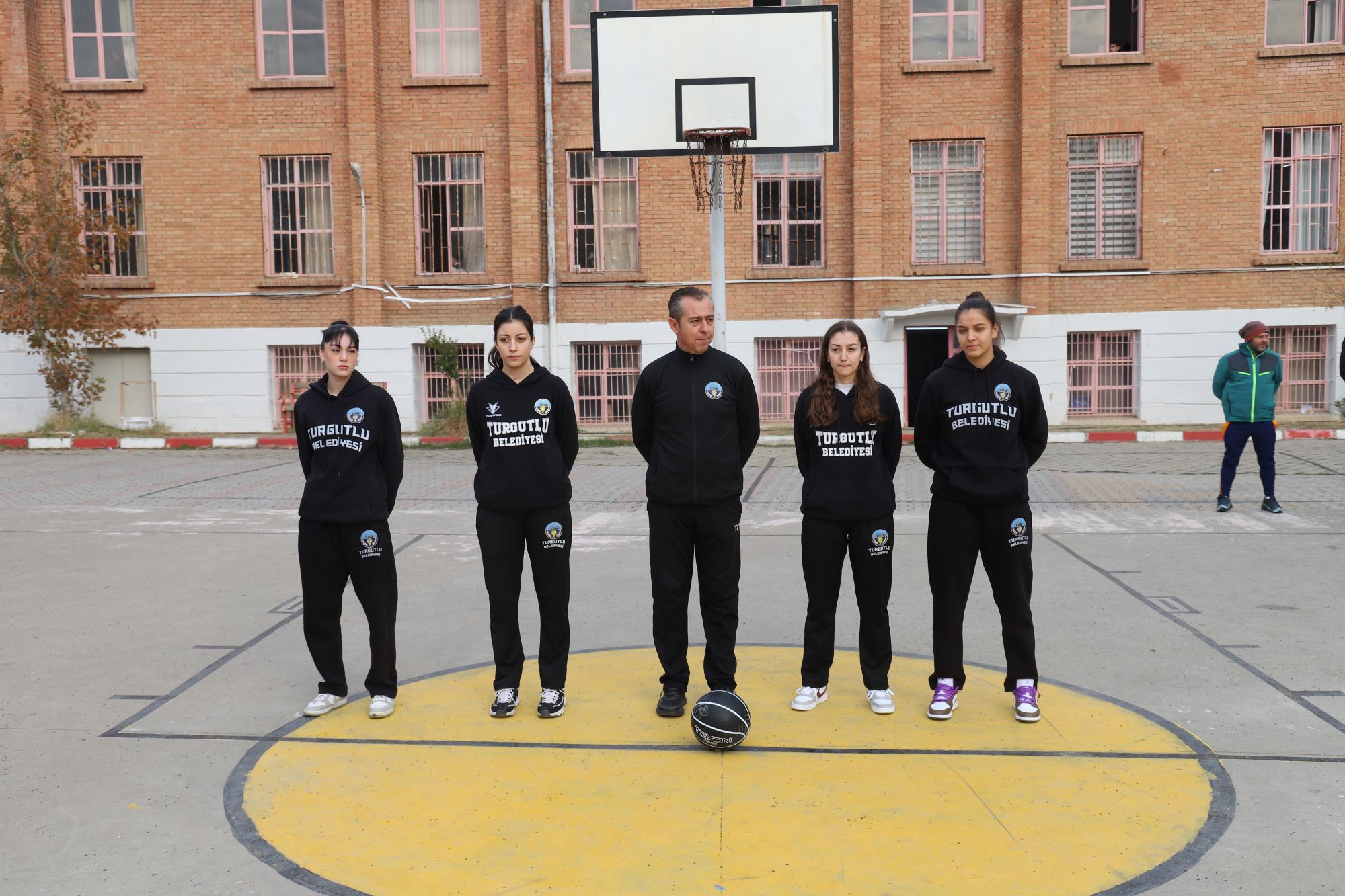Turgutlu Belediyespor’dan Öğrencilere Spor Teşviki ve Maç Daveti