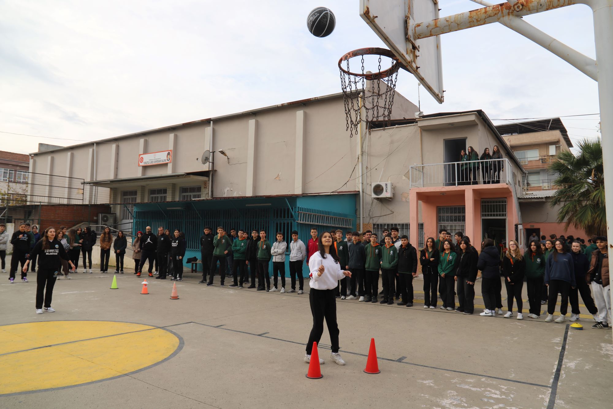 Turgutlu Belediyespor’dan Öğrencilere Spor Teşviki ve Maç Daveti