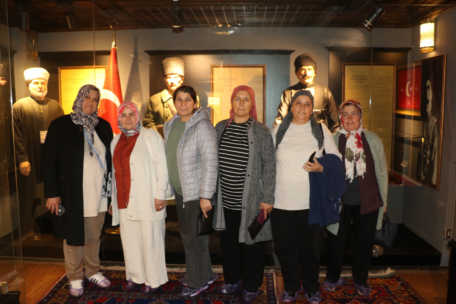 Köprübaşılı Kadınlar Manisa’yı Adım Adım Gezdi