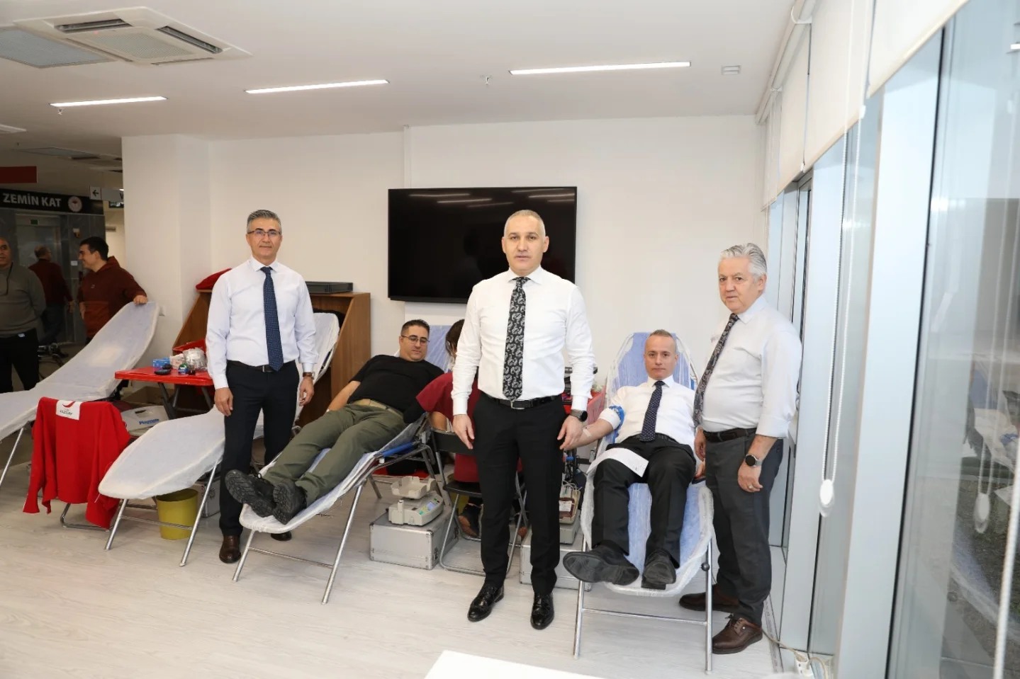 Manisa Tarım İl Müdürlüğü personellerinden kan bağışı