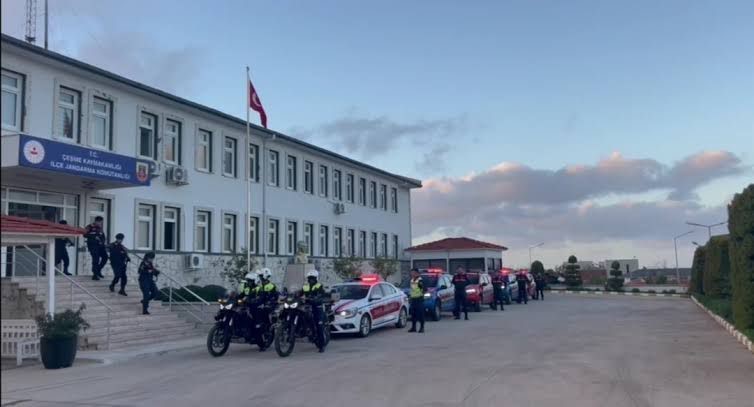 10 yıl hapis cezasıyla aranıyordu: Cinayet zanlısı yakalandı!