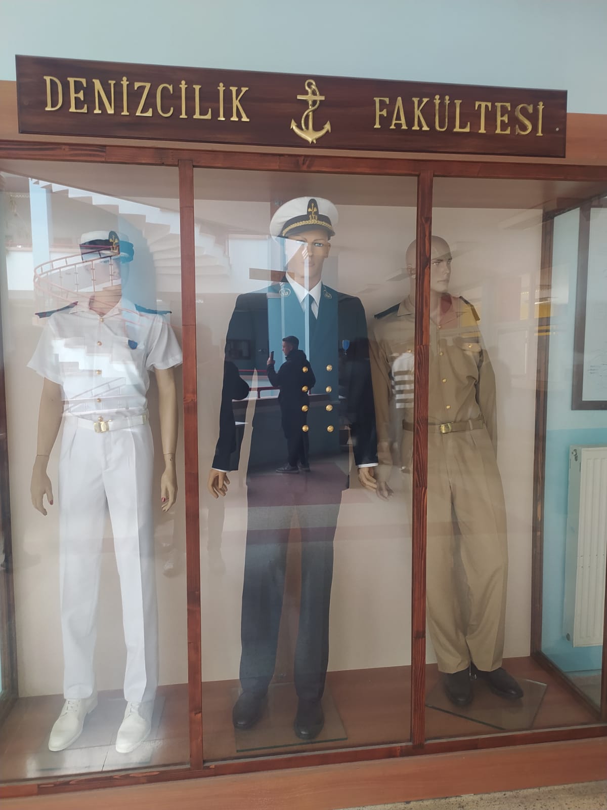 Hasan Ferdi Turgutlu MTAL öğrencileri üniversite tanıtım gezisinde