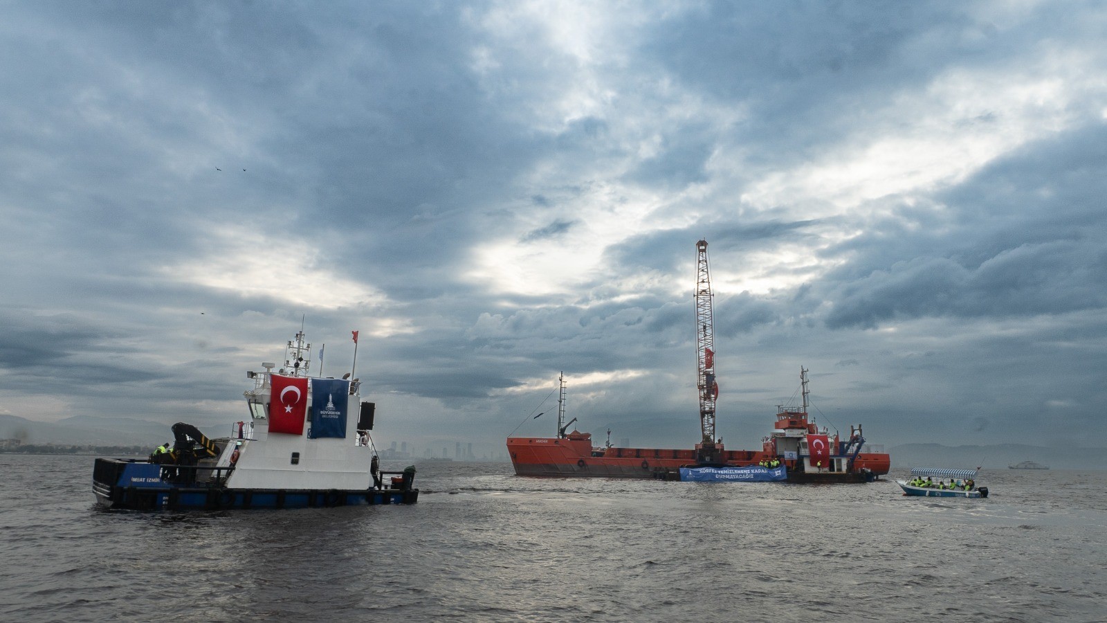 İzmir körfezine yeni proje!