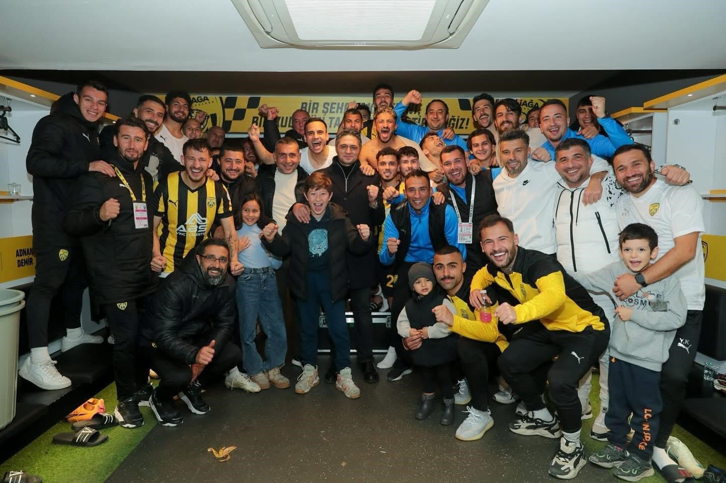 Nesine 3. Lig: Aliağaspor FK: 4 - 1923 Mustafakemalpaşa Spor: 0