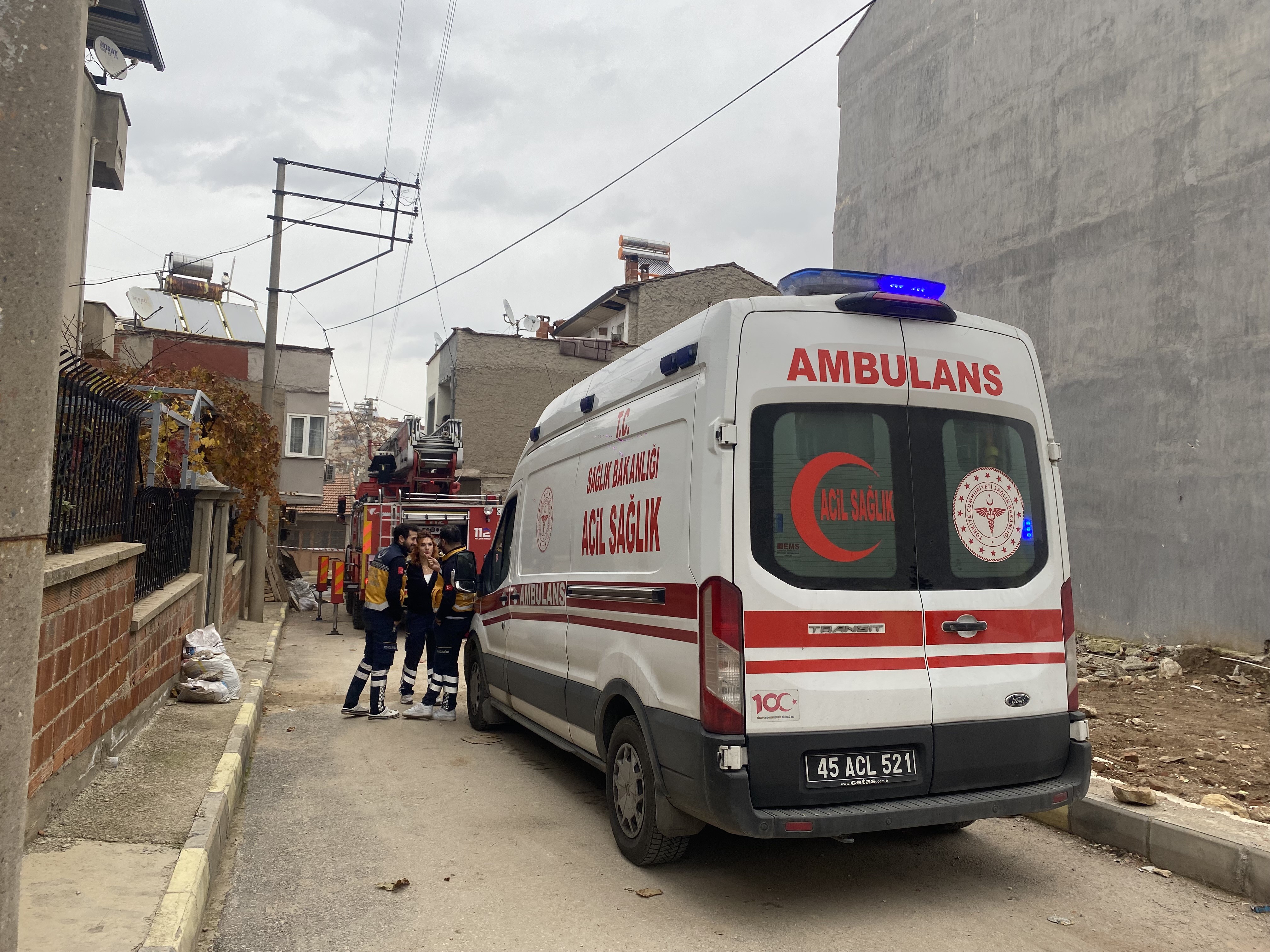 Alaşehir'de korkutan yangın
