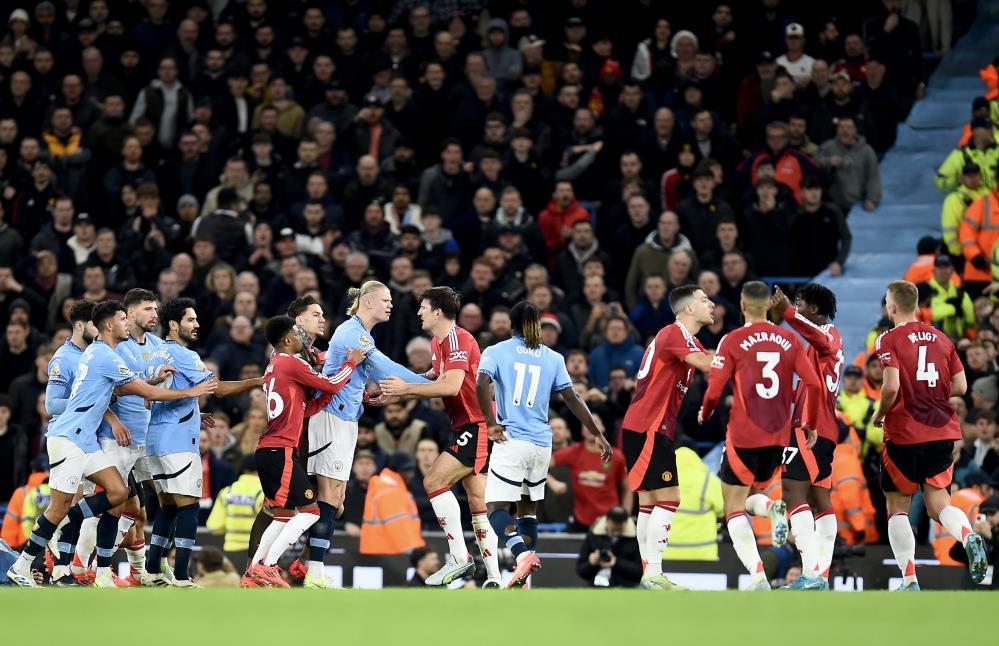 Manchester derbisi United'ın