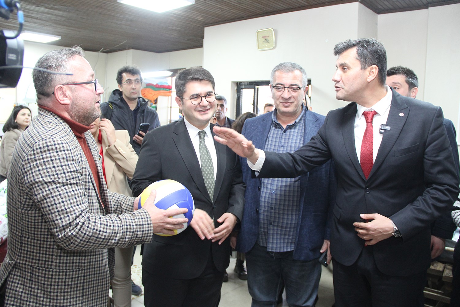 Kula’da tarım ve hayvancılığa Büyükşehir desteği
