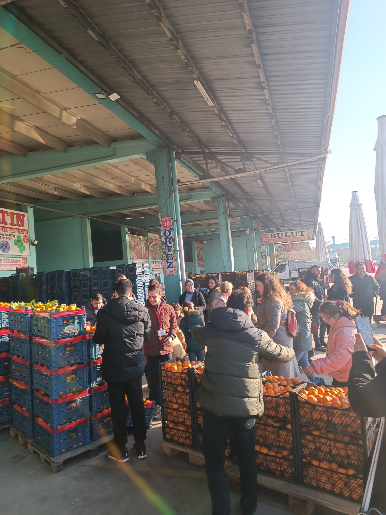 Manisa Büyükşehir Belediyesi Turgutlu Hal Birimi’nden Yerli Malı Haftası Etkinliği
