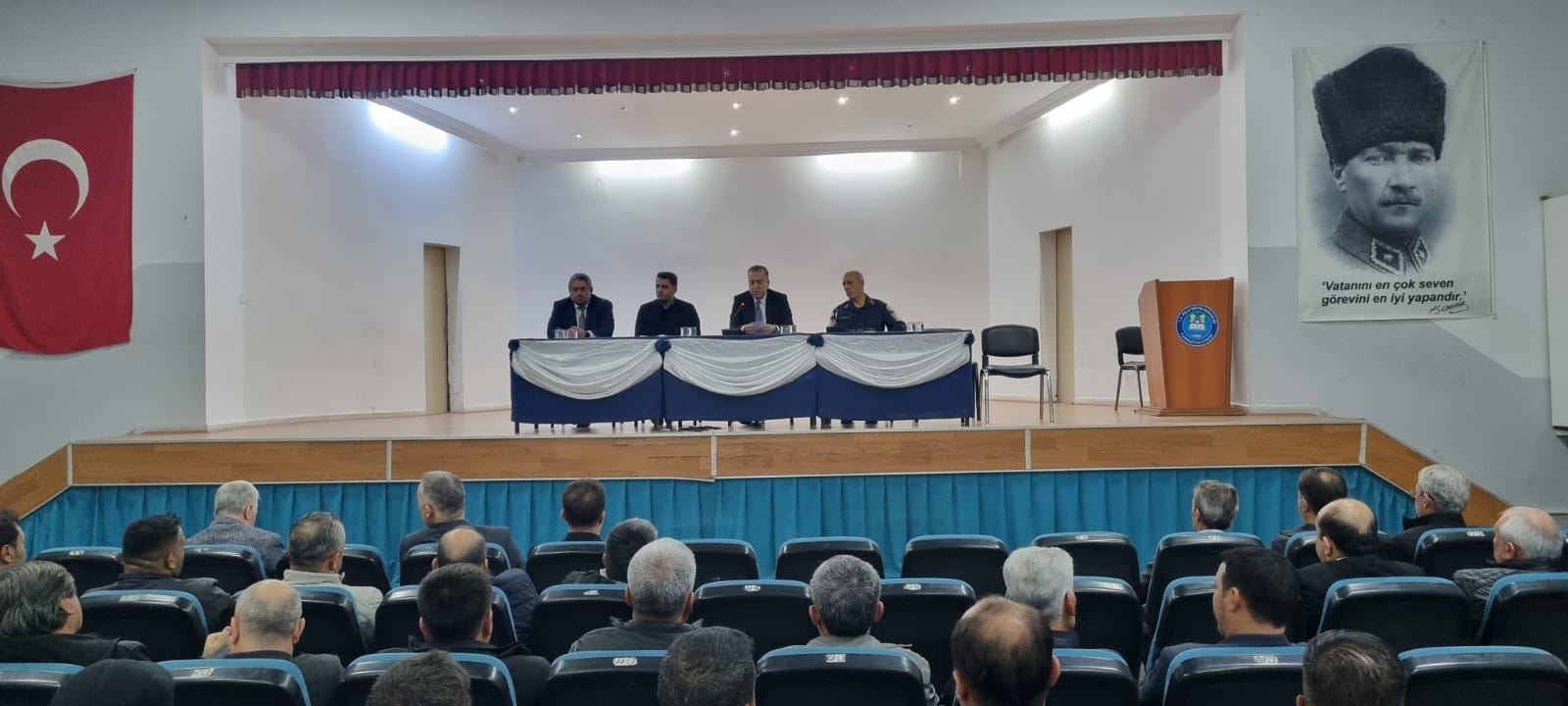 Son Muhtarlar Toplantısı ve 2025 Vakıf Mütevelli Heyeti Seçimi Gerçekleştirildi