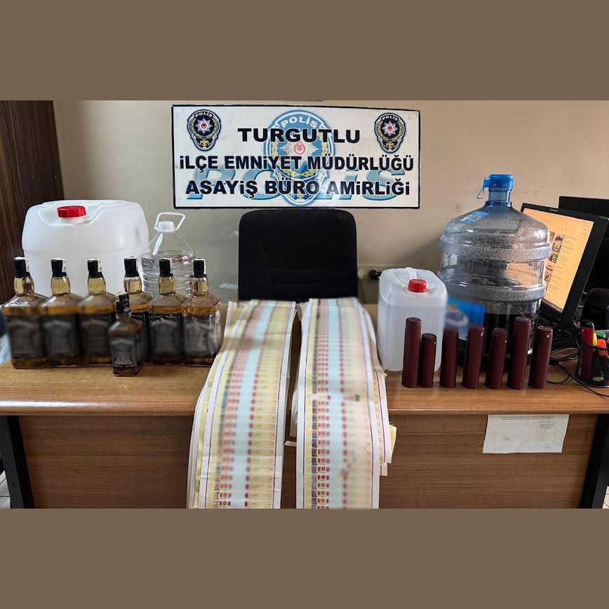 Turgutlu ve 7 diğer ilçede  kaçak alkol operasyonu!