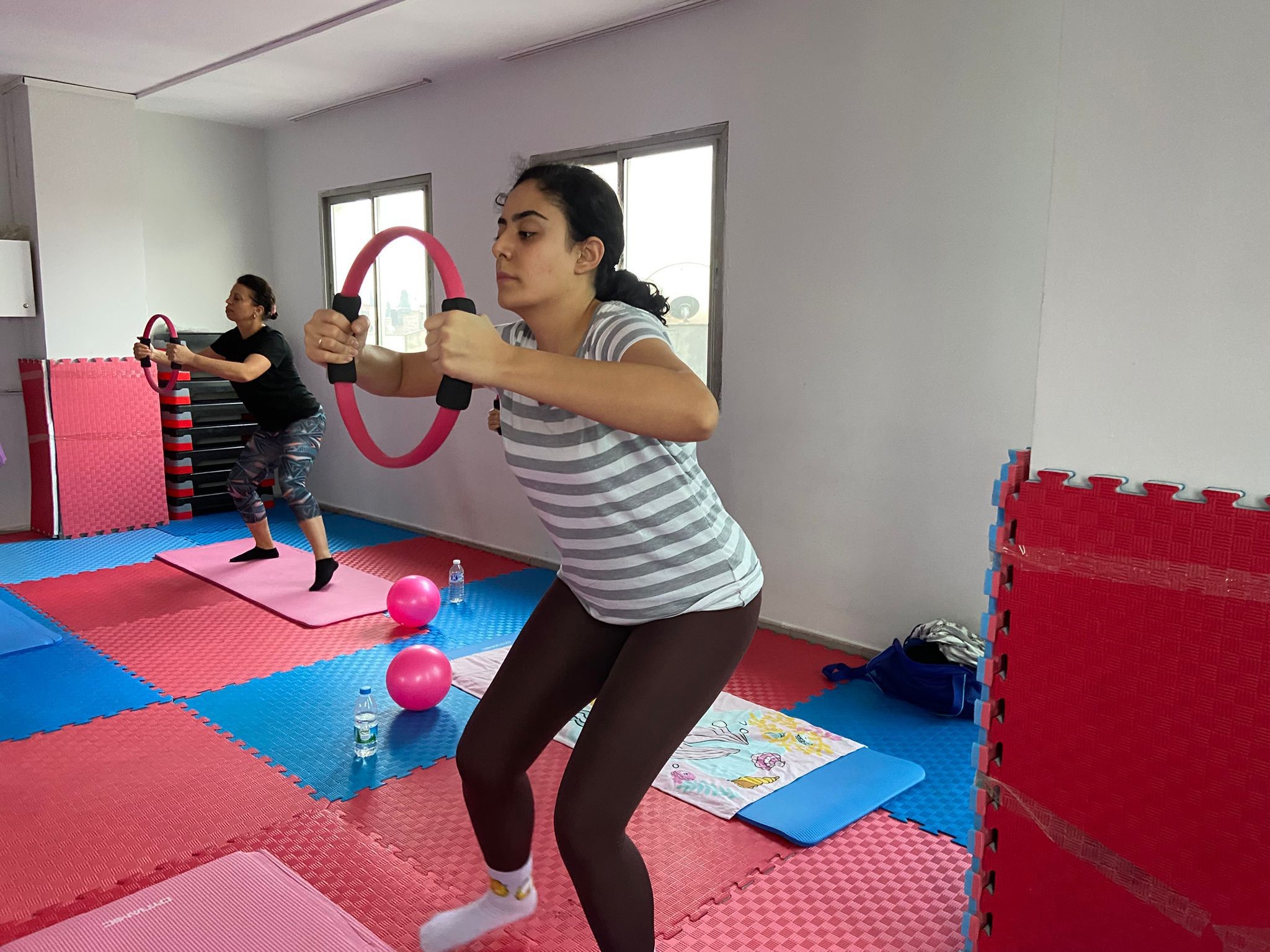 Turgutlu Belediyesinin pilates kursu kadınların ilgi odağı oldu
