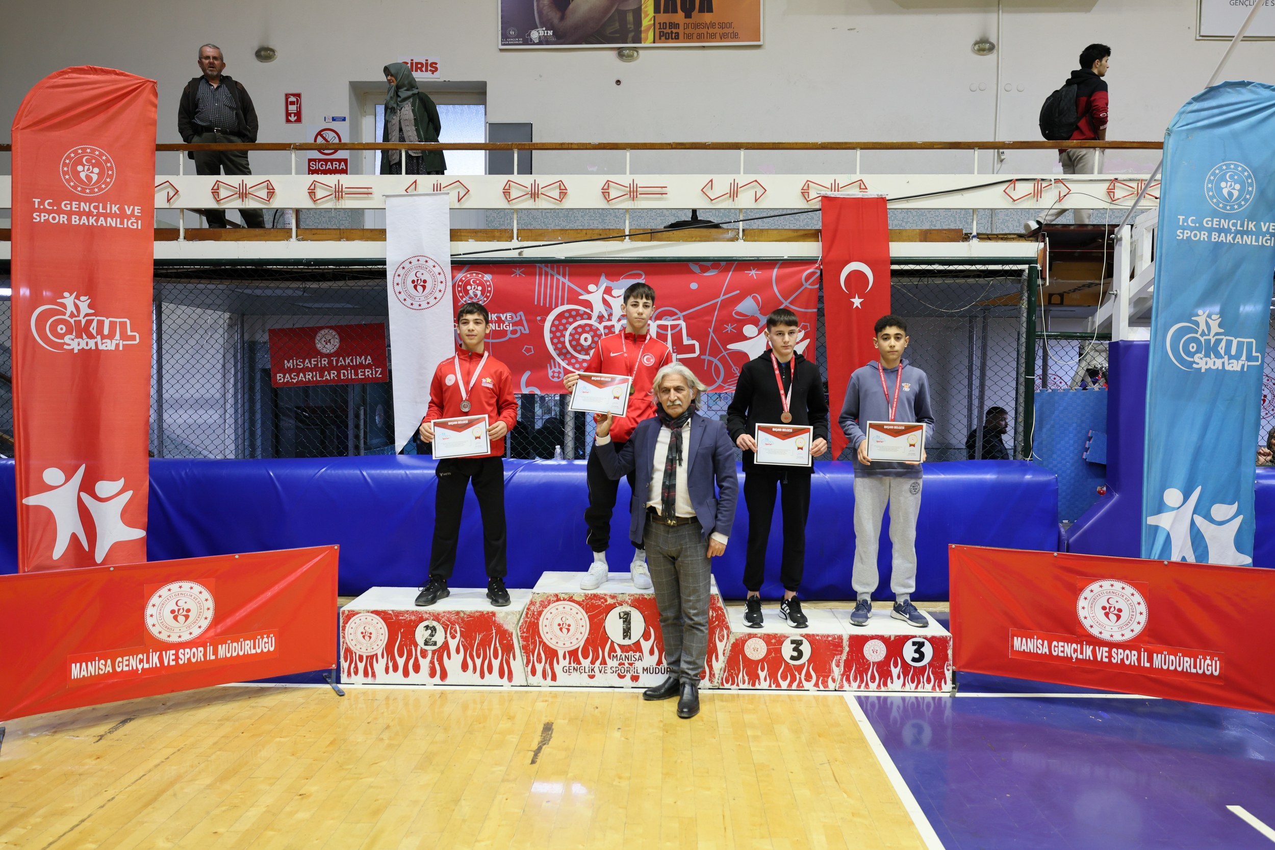 Manisa Okul Sporları Güreş Grup Müsabakaları Sona Erdi