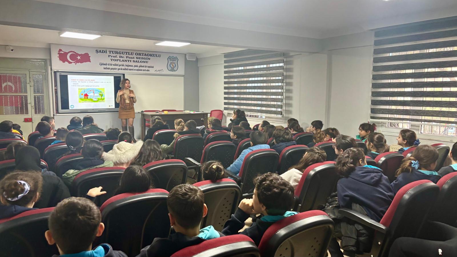 Manisa Büyükşehir Belediyesi Çocuklarda Çevre Bilincini Artırıyor