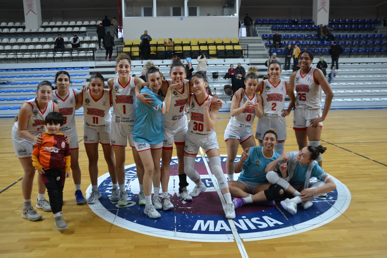 Lidya Garden City Turgutlu Belediyespor İkinci Yarıya Galibiyetle Başladı