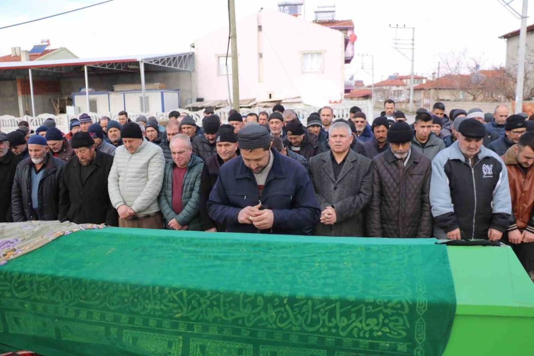 Ege'de acı olay: 23 yaşındaki öğretmen kazada hayatını kaybetti!