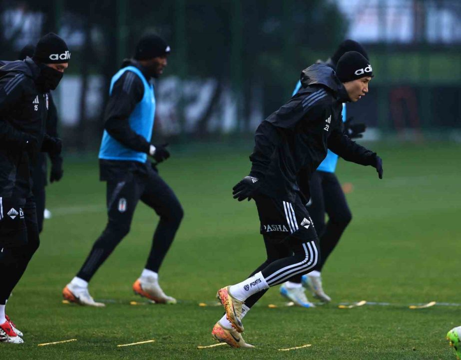 Beşiktaş, Çaykur Rizespor maçı hazırlıklarını sürdürdü