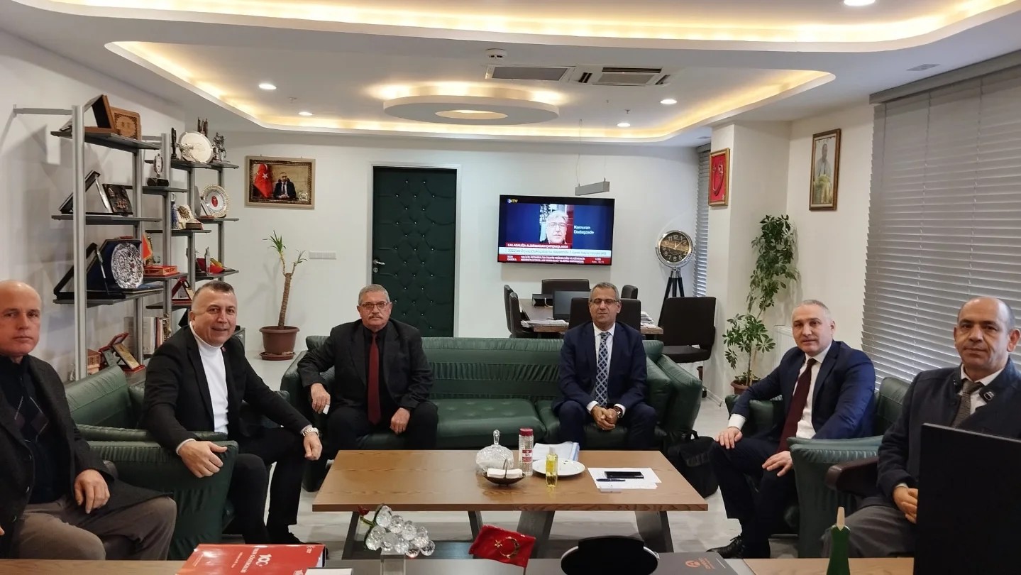Tariş Üzüm Birliği Başkanı Şen'den, İl Tarım Müdürü Öztürk'e ziyaret