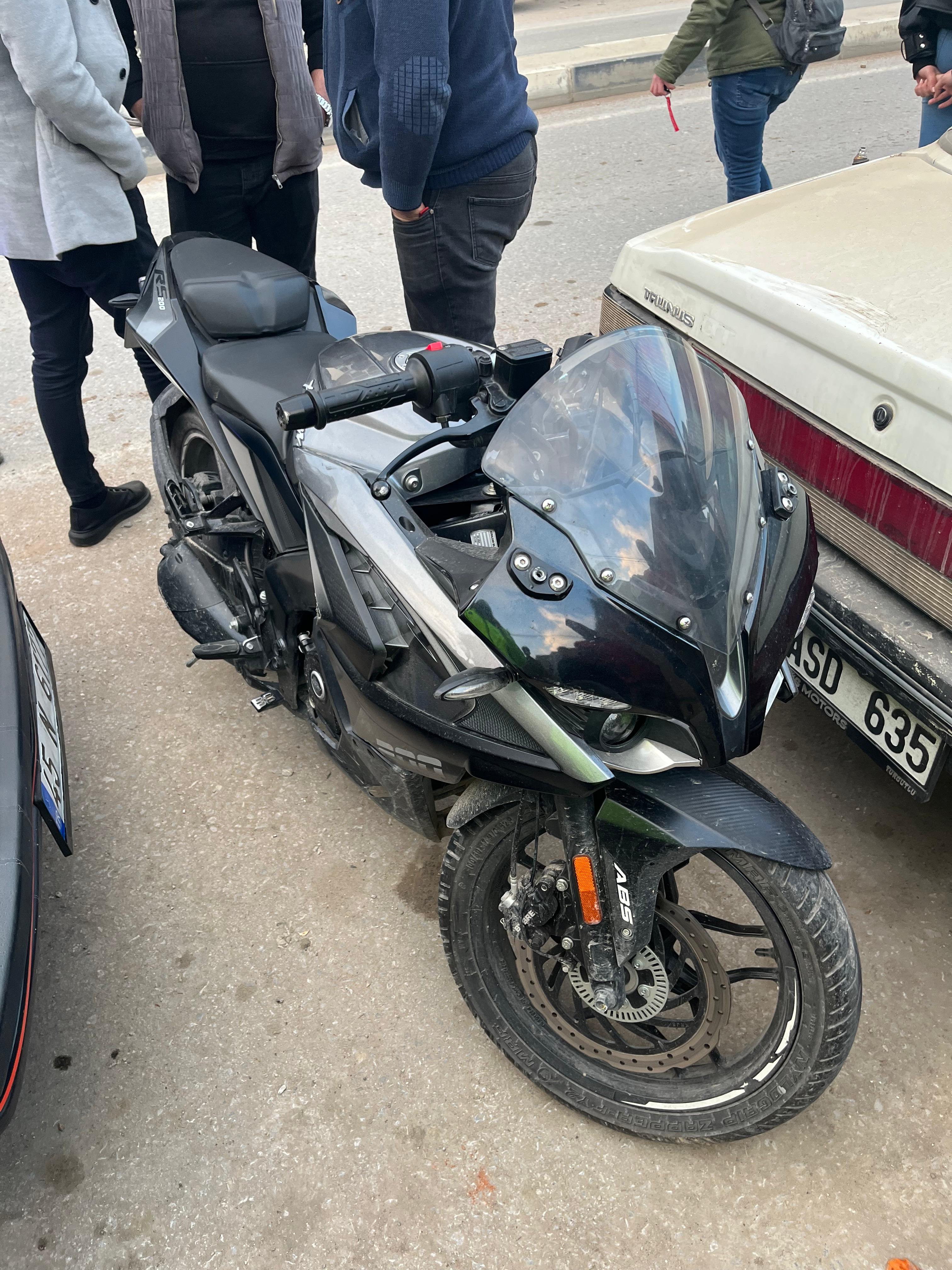 Turgutlu’da kaza! 1’i bebek 3 yaralı