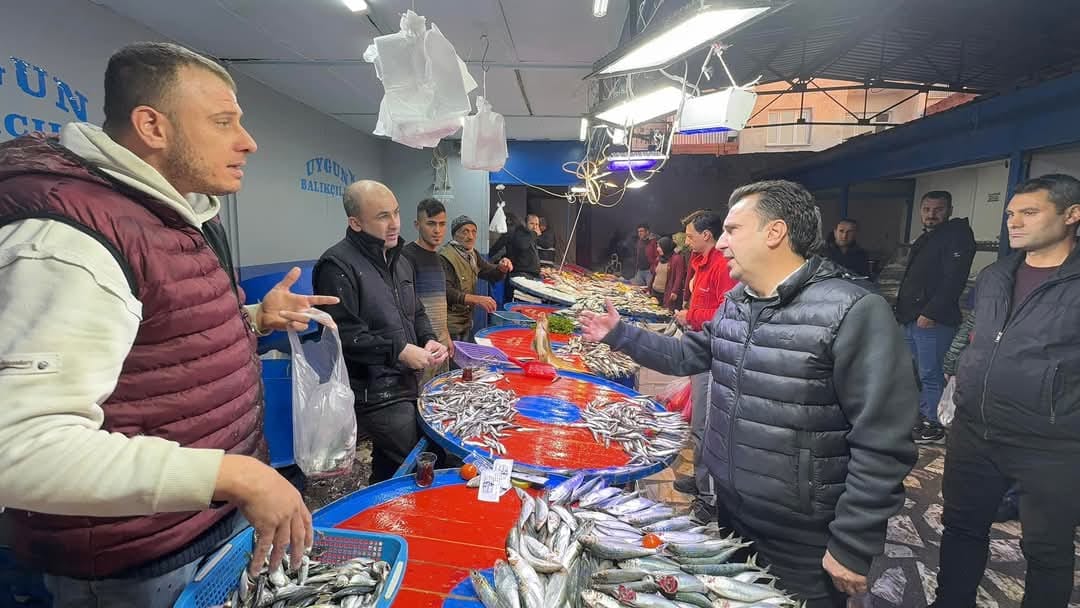 Pazar esnafı Başevirgen'e dert yandı: ' Sattığımızı yerine koyamıyoruz'