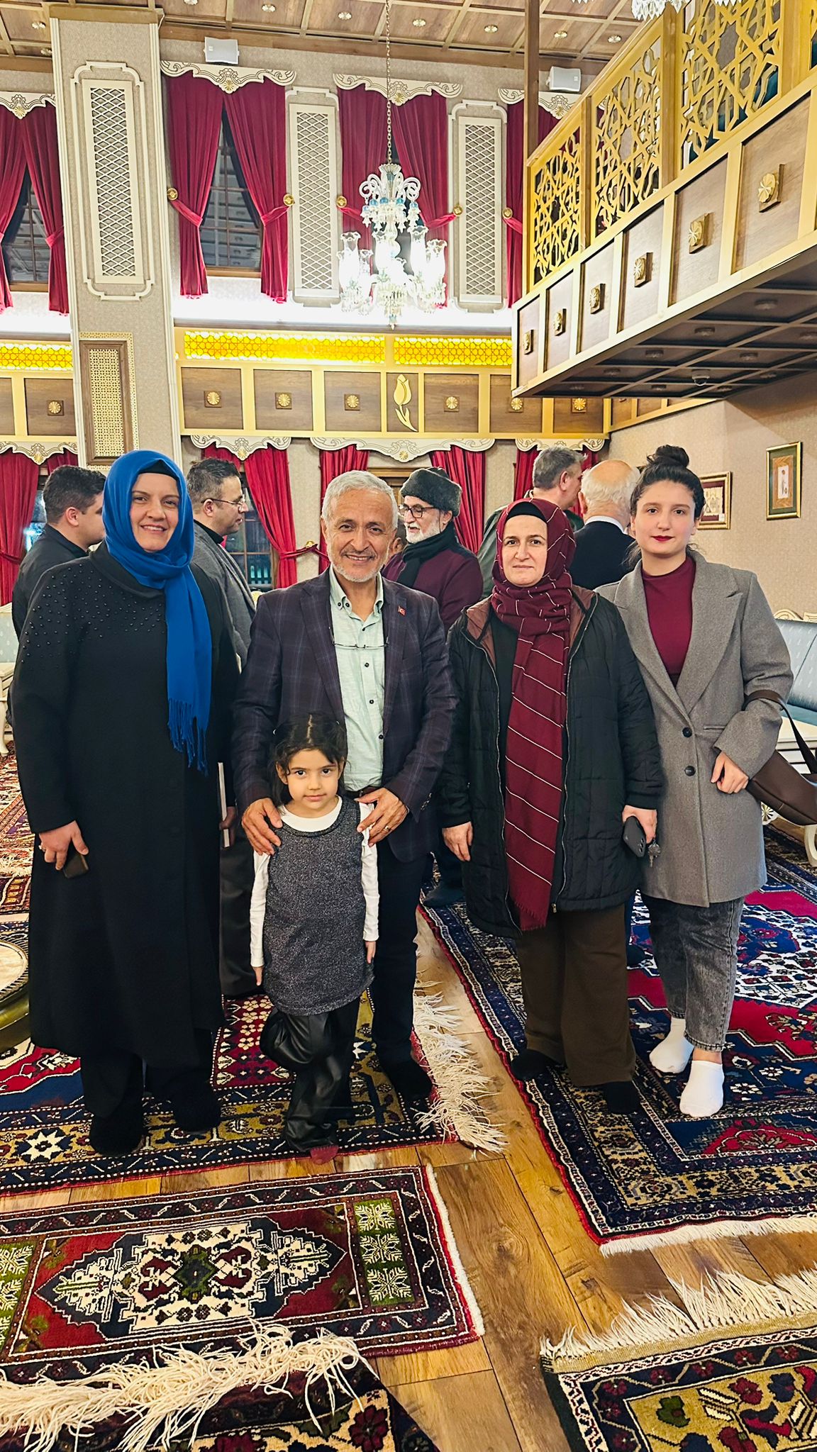 Ailede Dil, Toplumda Kimlik: TDED Manisa'dan İrfan Meclisi'nde Farkındalık Dolu Bir Gece