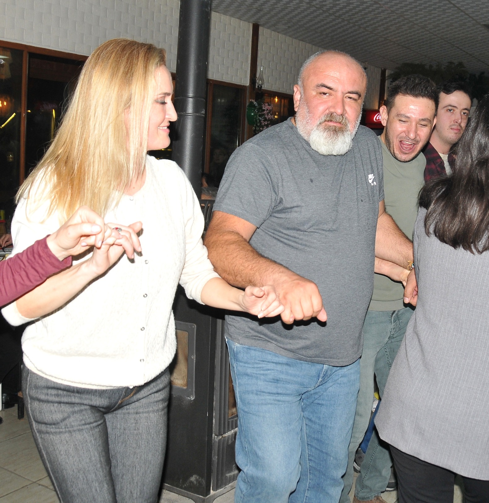 Manisa Eğitim-Sen’den Emekli Öğretmenlere Vefa Gecesi