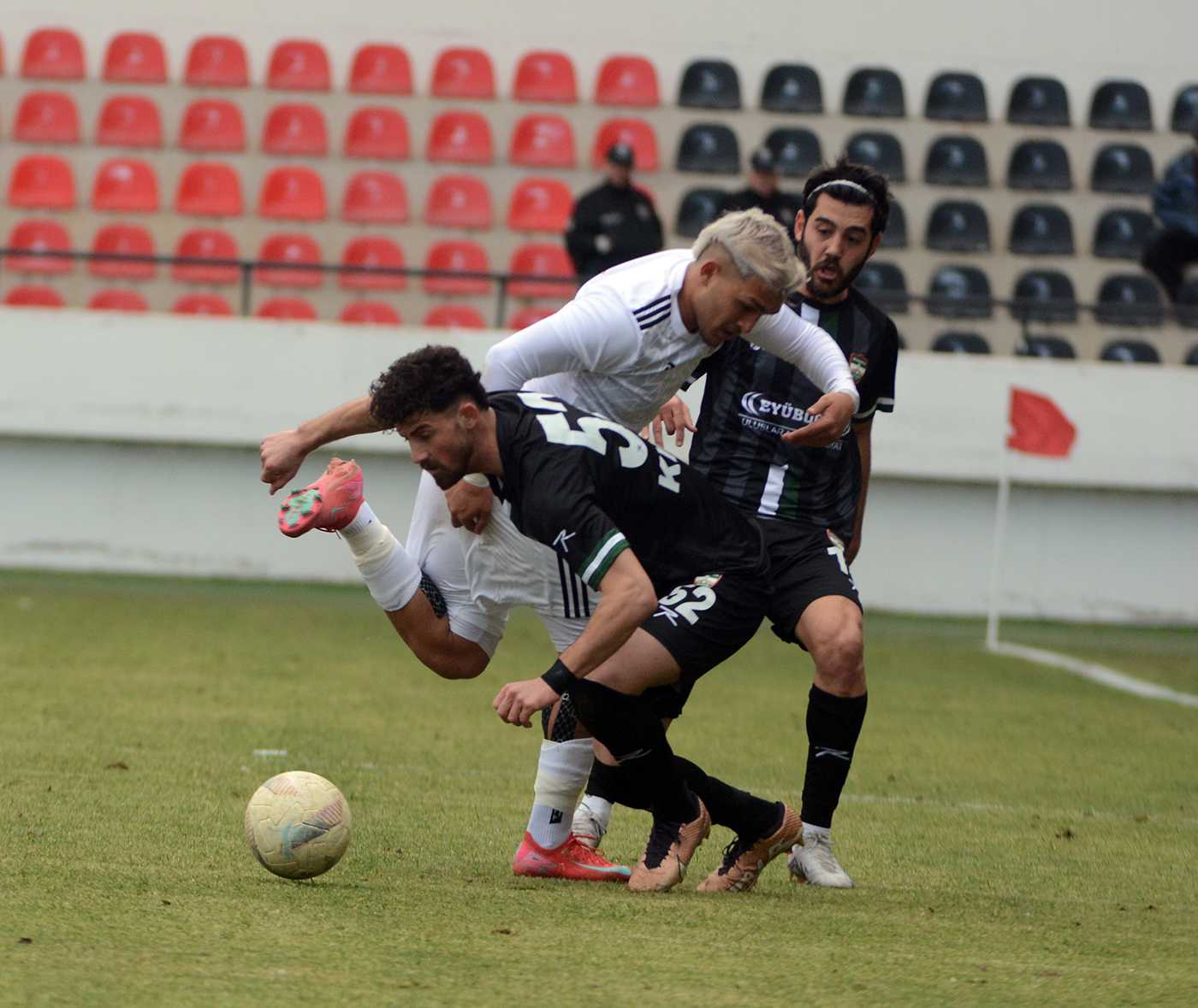 Turgutlu, düelloda Tepecik'e kaybetti: 2-4