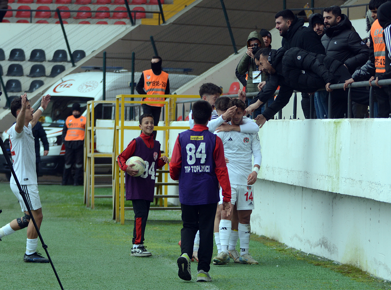 Turgutlu, düelloda Tepecik'e kaybetti: 2-4