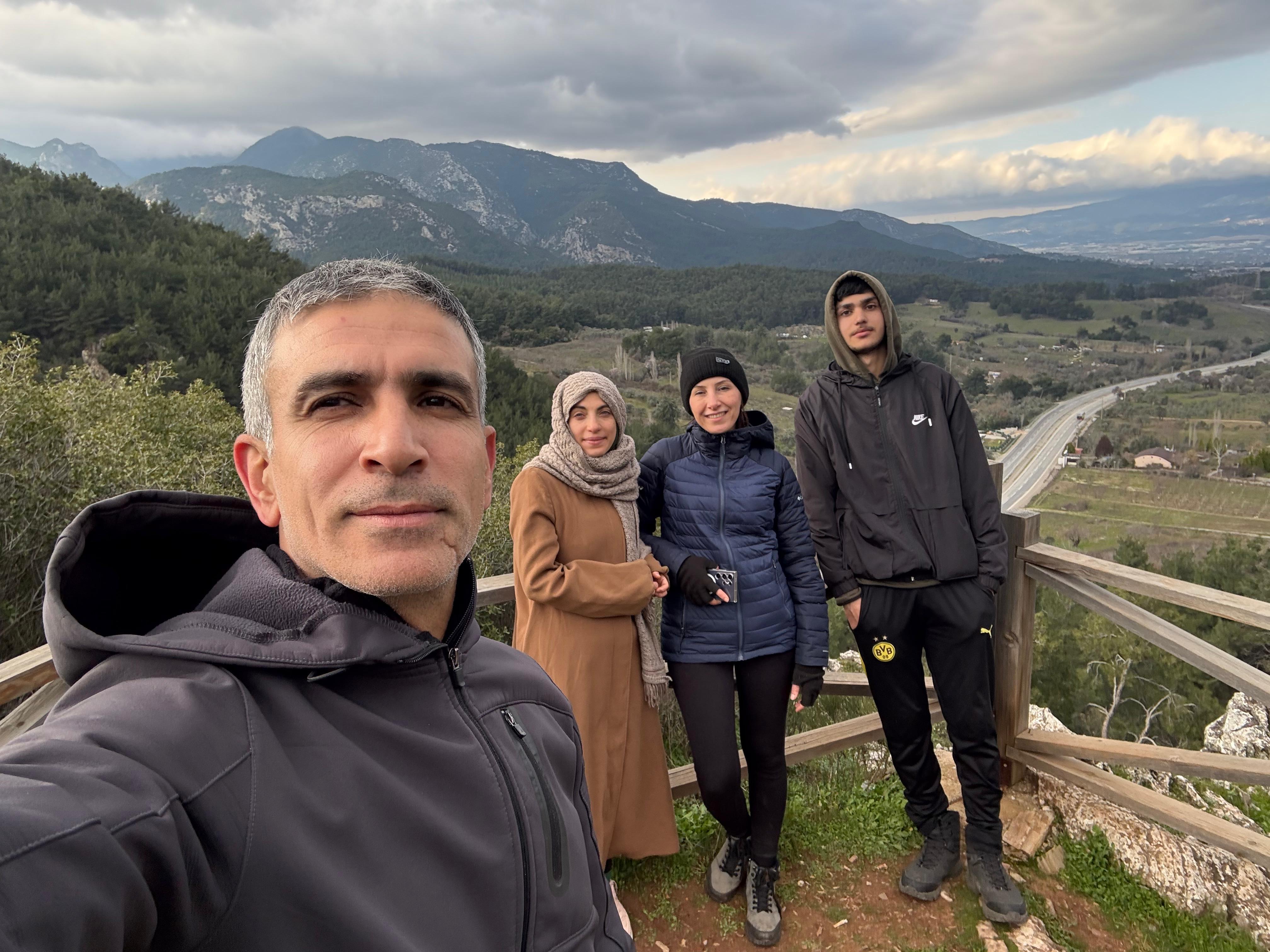 Zirve Dağcılık, Gelin Dağı’nda zirve yaptı