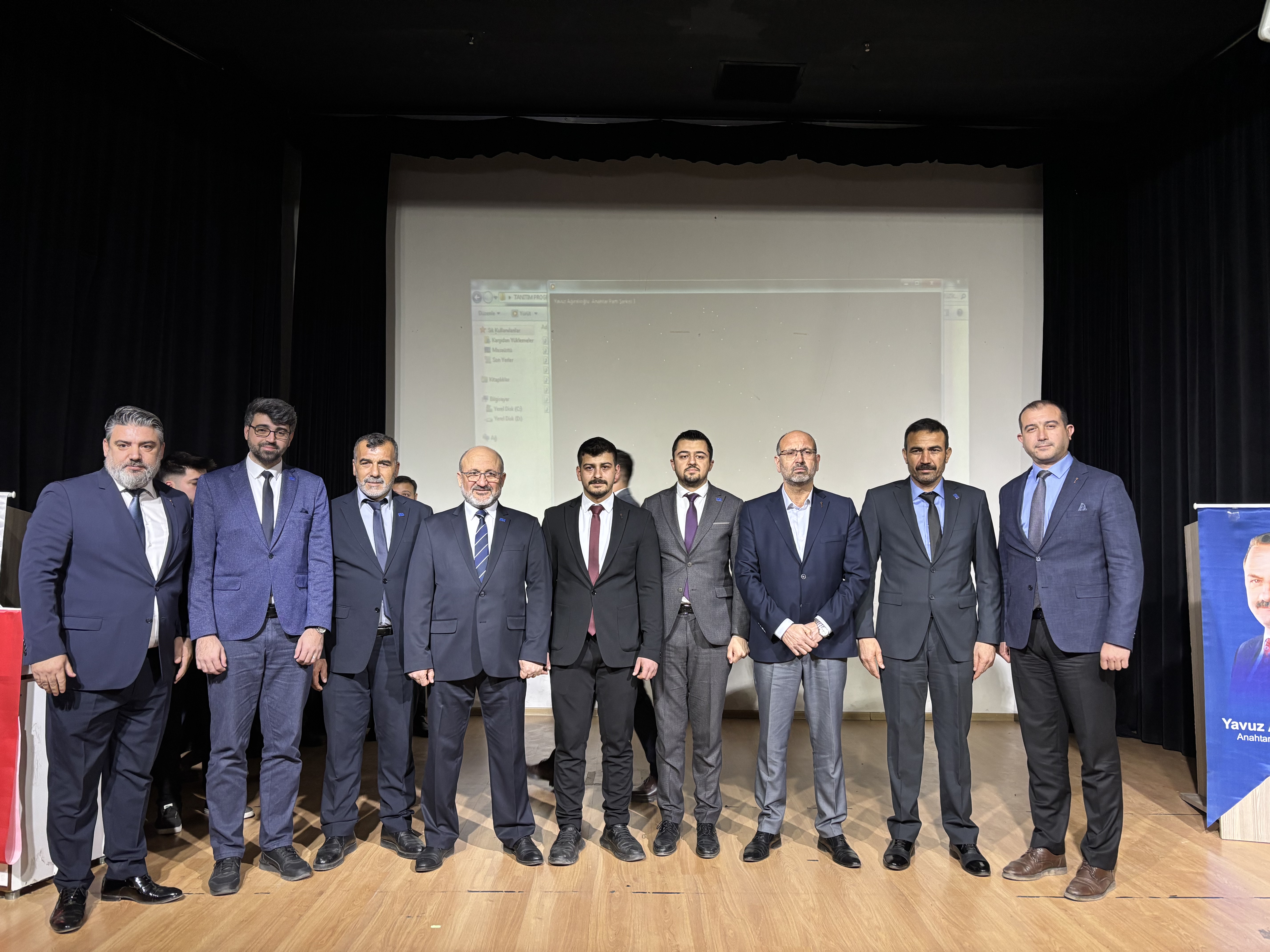 ANAHTAR PARTİ TURGUTLU İLÇE BAŞKANLIĞI YÖNETİM TANITIM PROGRAMI’NI GERÇEKLEŞTİRDİ