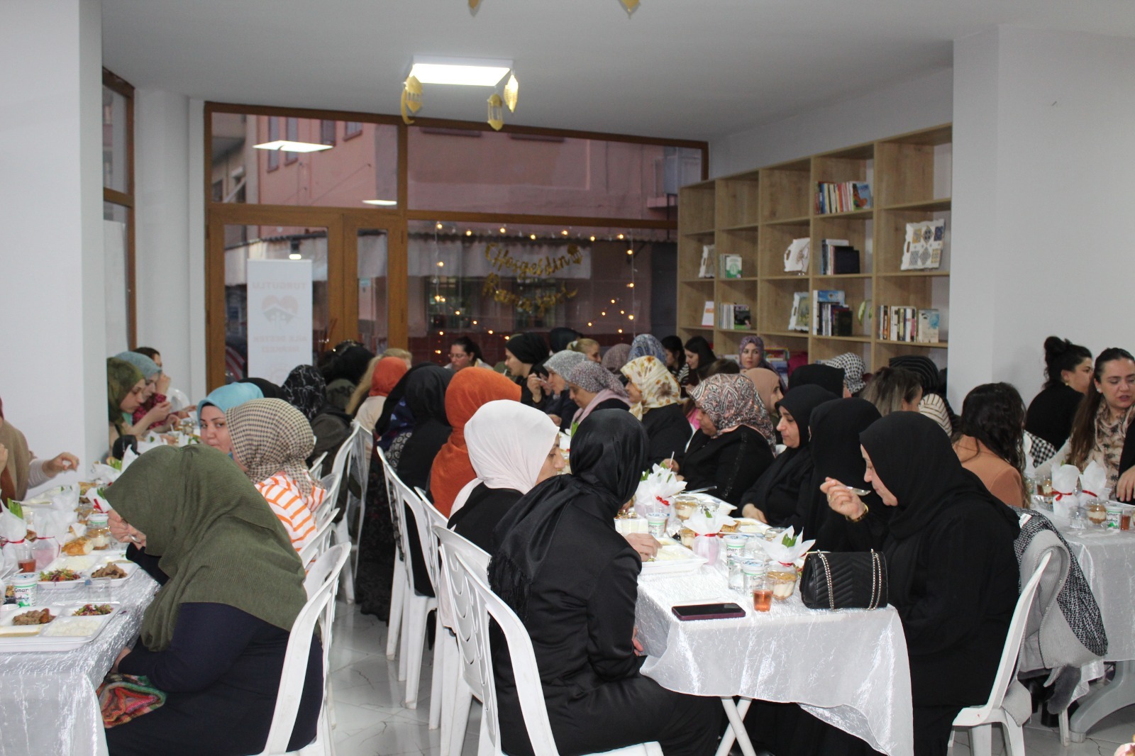 Kaymakam Kapankaya Aile Destek Merkezi Kursiyerleri ve Vefa Projesi personelleri ile buluştu