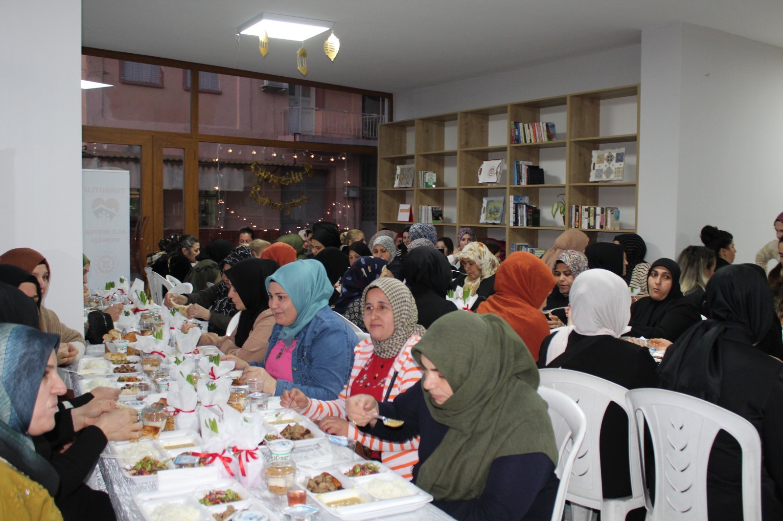 Kaymakam Kapankaya Aile Destek Merkezi Kursiyerleri ve Vefa Projesi personelleri ile buluştu