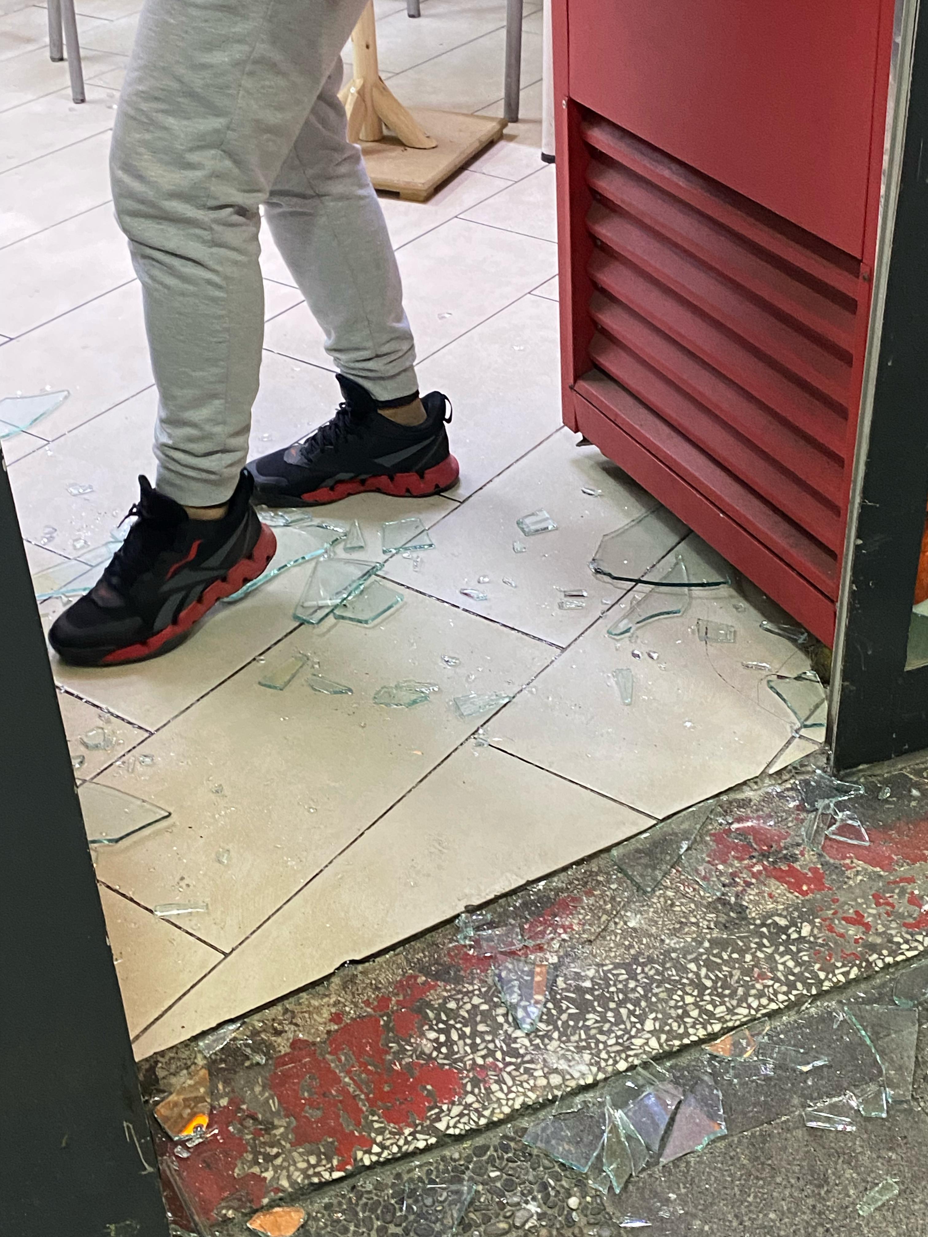 Turgutlu'da olaylı akşam! 1 yaralı