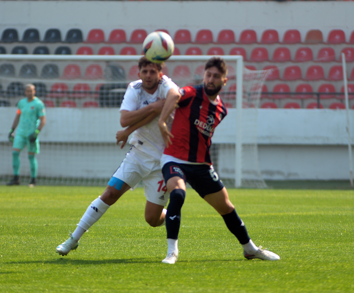 Turgutlu paraşütsüz: 2-3