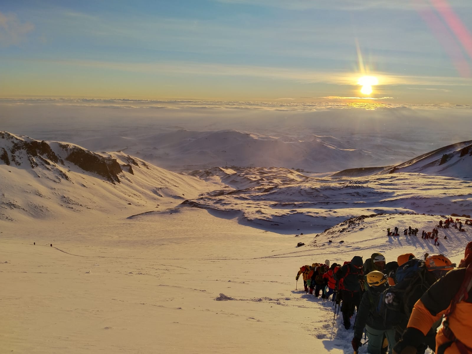 Zirve sporcularının 3917 metrelik Erciyes tırmanışı hikayesi